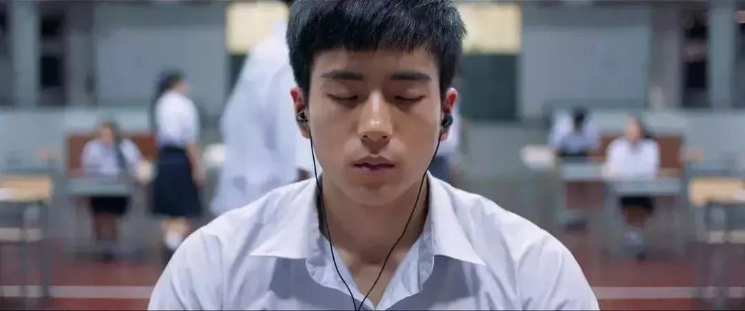AI都可以翻译了，学外语还有前途吗？